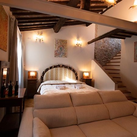 Il Palazzo Del Cardinale Bed & Breakfast Montalcino Ngoại thất bức ảnh