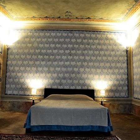 Il Palazzo Del Cardinale Bed & Breakfast Montalcino Phòng bức ảnh