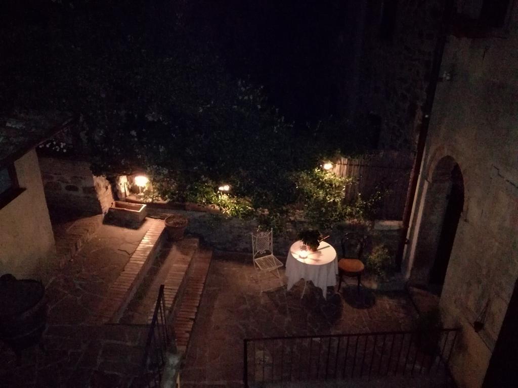 Il Palazzo Del Cardinale Bed & Breakfast Montalcino Ngoại thất bức ảnh