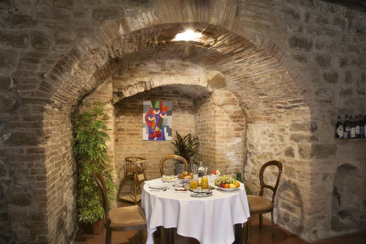 Il Palazzo Del Cardinale Bed & Breakfast Montalcino Ngoại thất bức ảnh