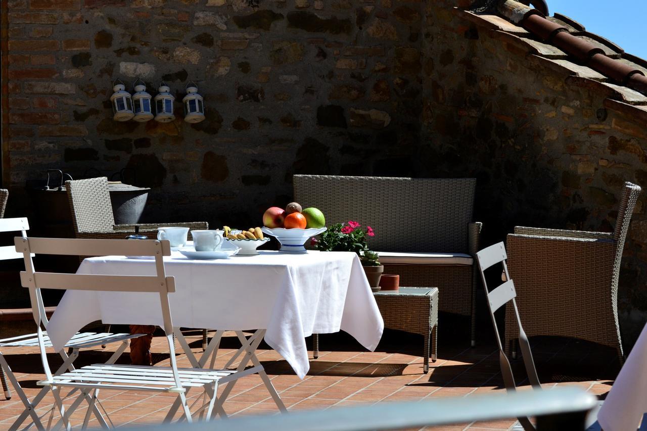 Il Palazzo Del Cardinale Bed & Breakfast Montalcino Ngoại thất bức ảnh